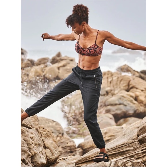 Athleta Cabo Linen Jogger Pant - Picture 7 of 9